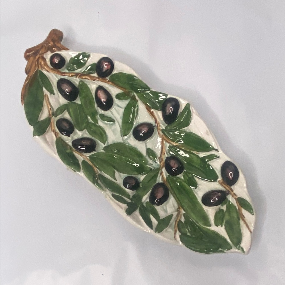 Leaf-Shaped Ceramic spoon rest/ serving  dish  with Olives